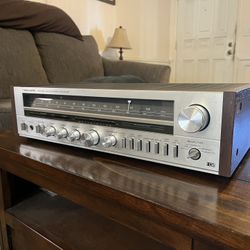 Realistic STA-860 Reciever 