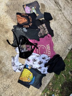 Women’s clothing size medium