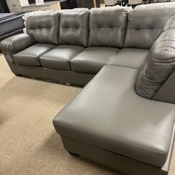Nice Tufted Leather Sectional! 