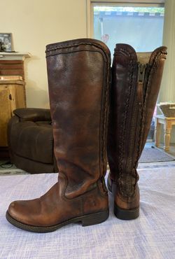 Womans Frye Leather Boots Size 7