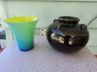 Vases. $10 dolls..!!!!!