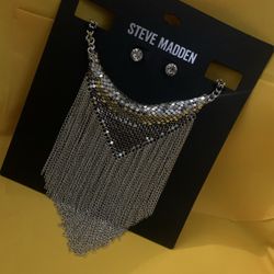 2 Piece Earring And Necklace Set . Silver In Color 