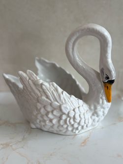 Vintage 1960s Ceramic Swan Pot / Planter / Bowl
