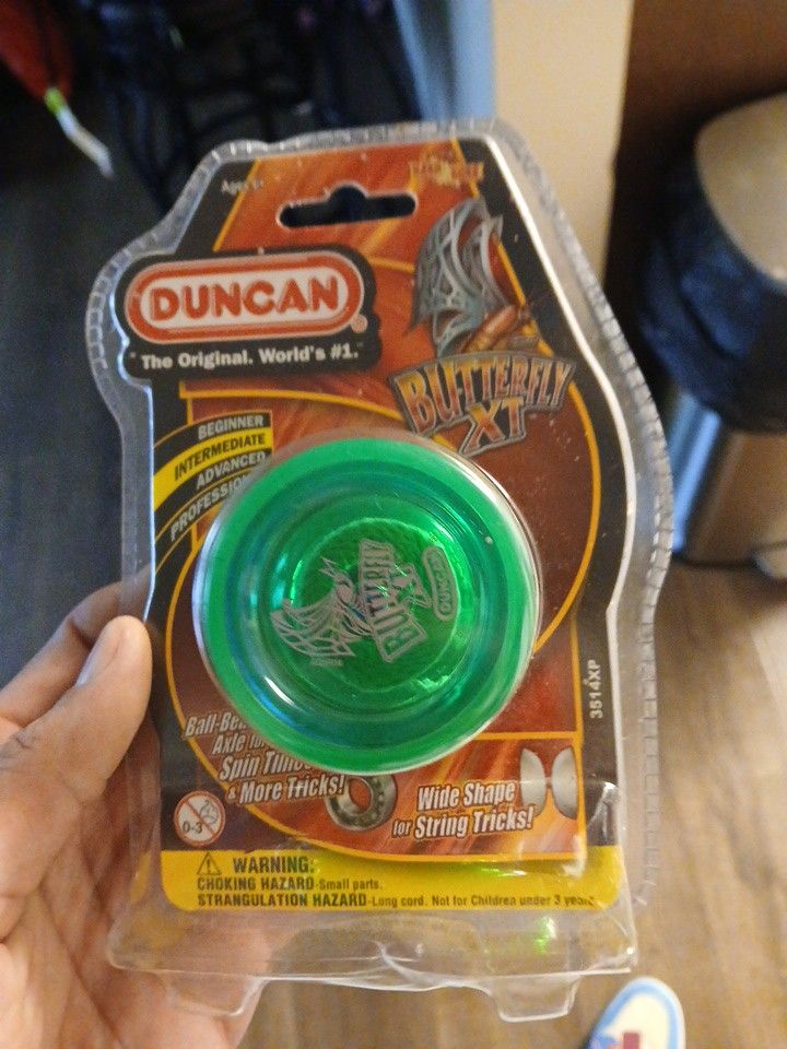 Duncan Butterfly XT Yo-Yo Ball Bearing Axle for Tricks Green & Blue Intermediate