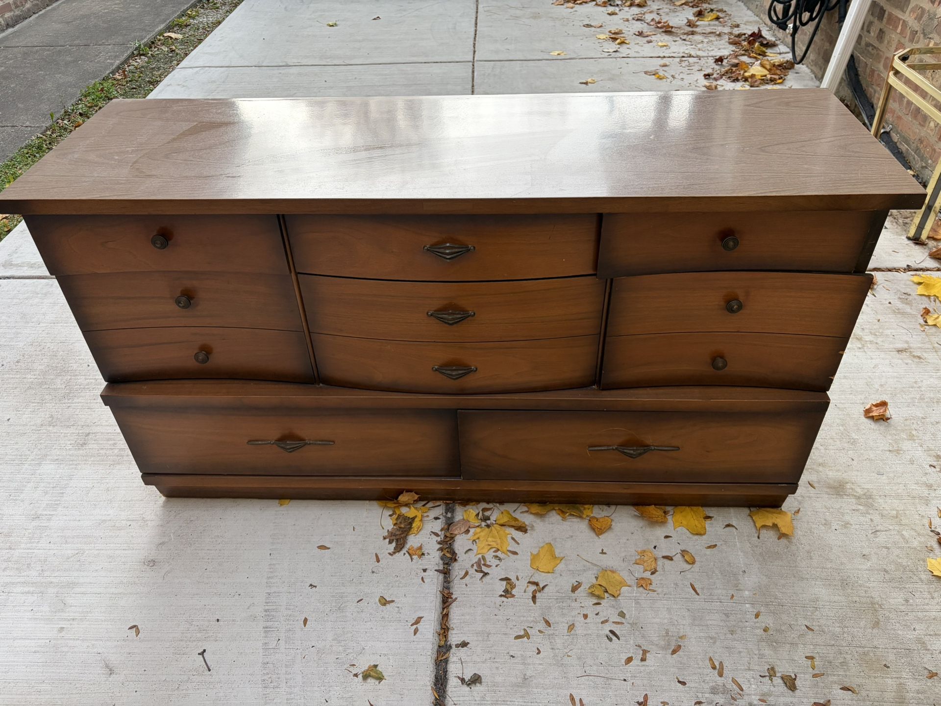 MCM Dresser
