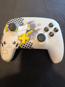 Nintendo switch Pokémon controller