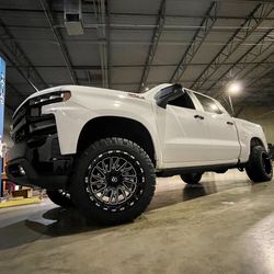 Chevy GMC 1500  3.5” Lift Kit & Installation,