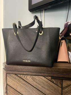 Bolsa Nueva. Mc