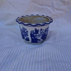 Planter -VINTAGE -JAPANESE PORCELAIN  Small 