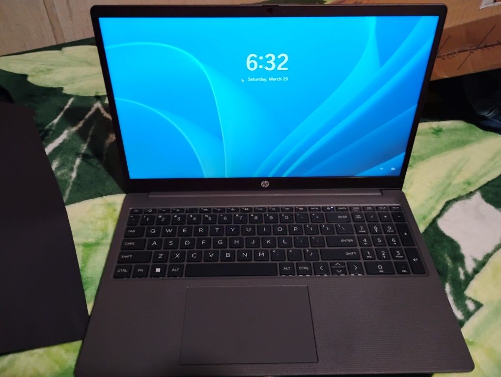 Brand New Never Used HP 255 G10
