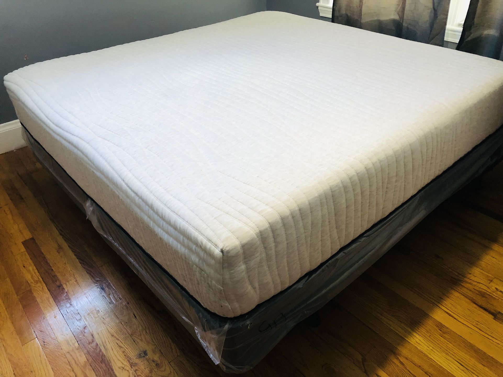 MATTRESS+BOX King size Memory Foam Gel 12”thick Comfortable+Quality Brand New We Finance We Deliver