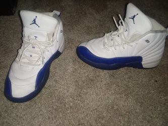 Youth nike Jordan's size 3y