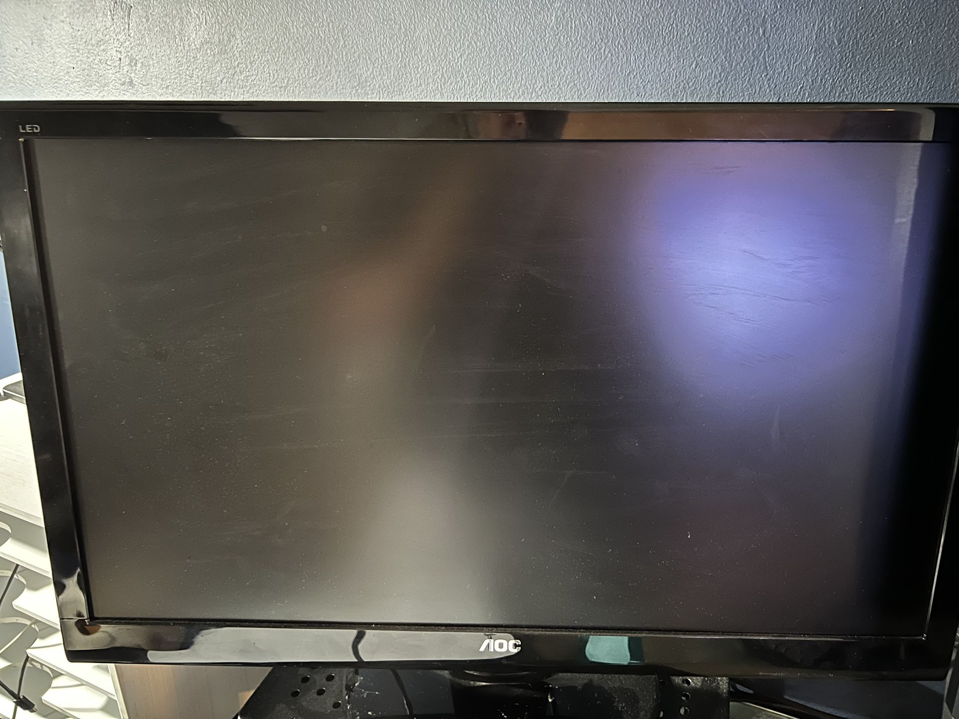 AOC 27” LED Monitor 