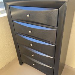 Black Chest Dresser with Chrome Knobs 
