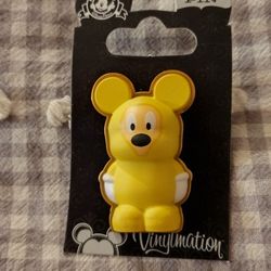 "Vinylmation" Disney Pins