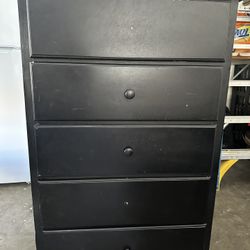 5 Drawer Dresser 