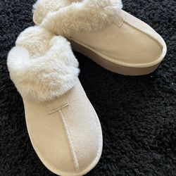 Slippers