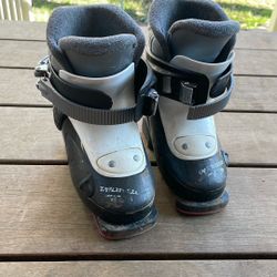 Dalbello Ski Boots Kids Size 8/9