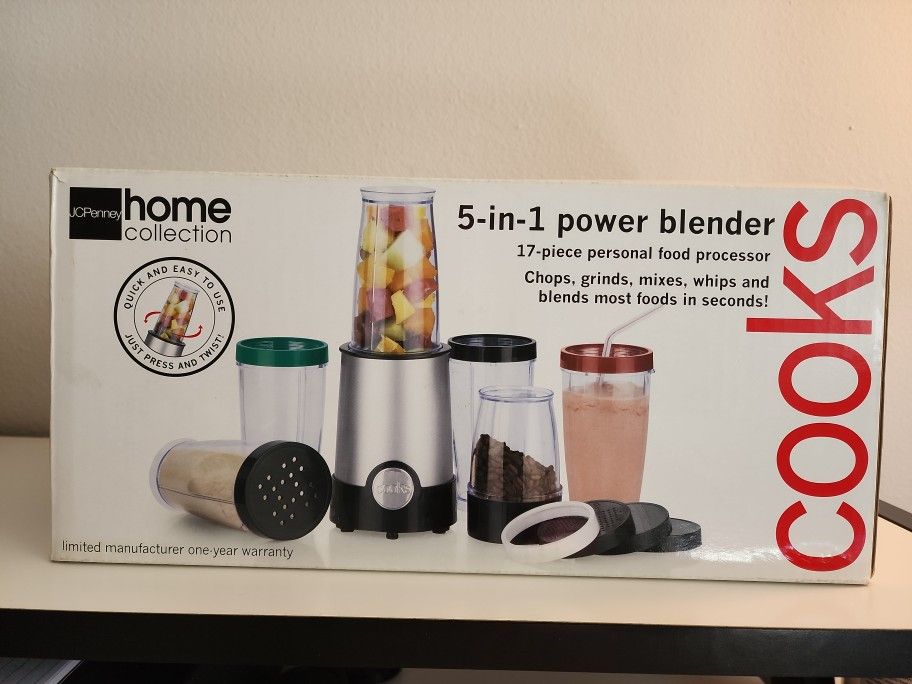 JCPenney Cooks 5-in-1 Power Blender Personal Food Processor. New, open box. Tested. Works.