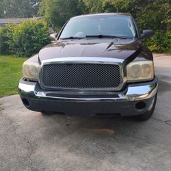 2005 Dodge Dakota