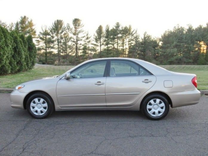 2004 Toyota Camry