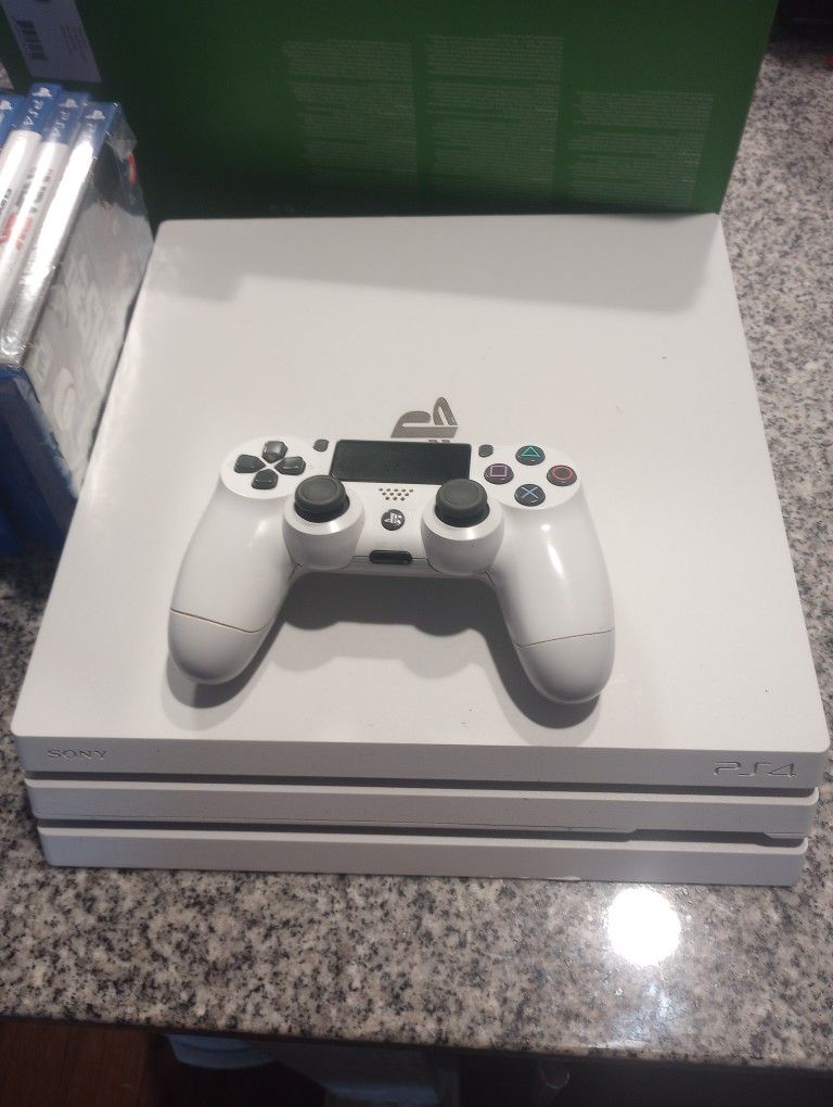 ps4 pro white