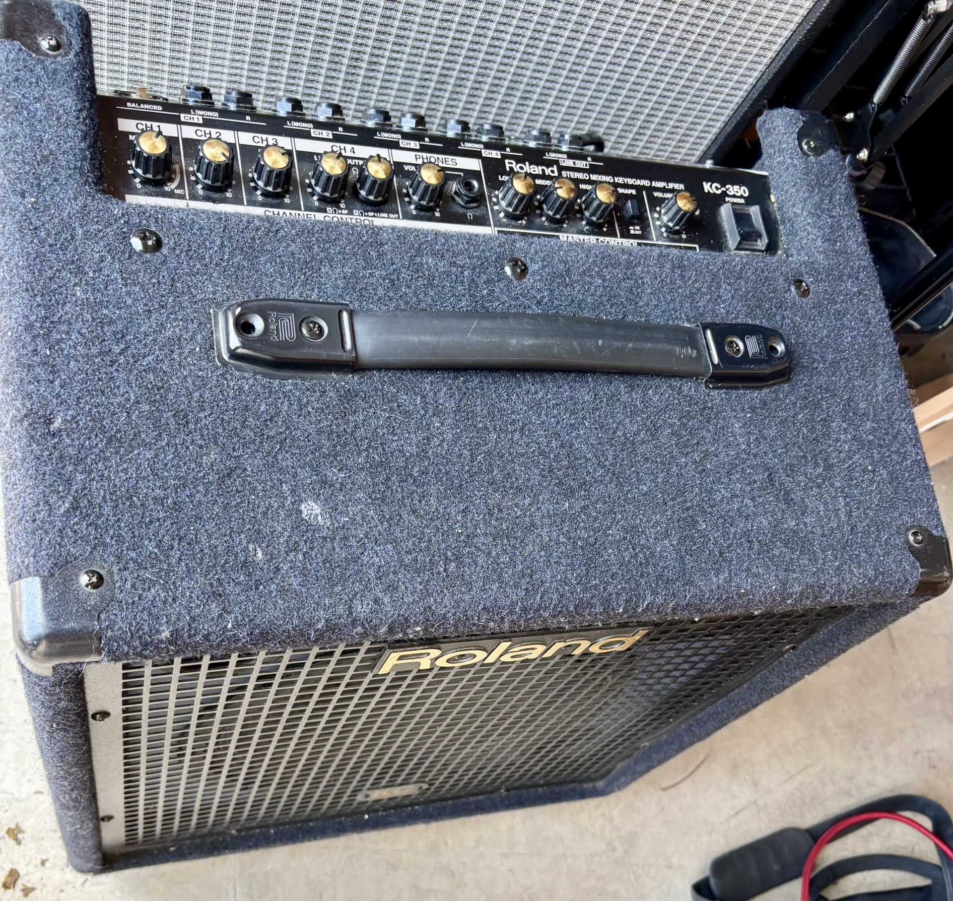 Roland K350 Keyboard Amp