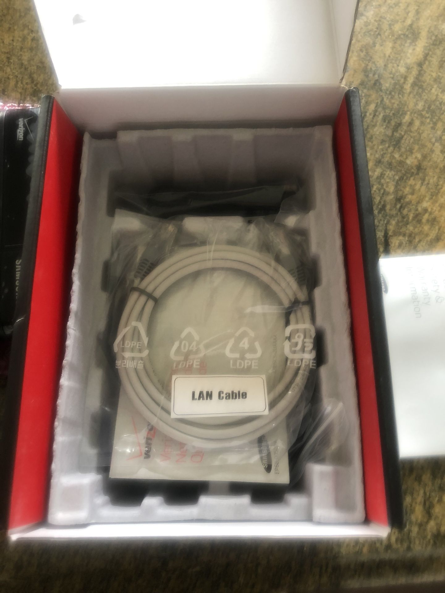 Brand New In Box Verizon Network Extender