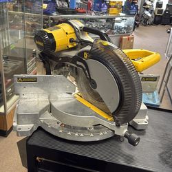 Dewalt miter saw