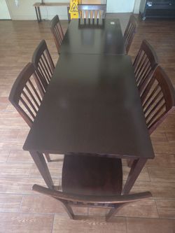 Color brown