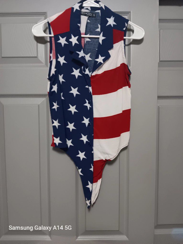 Red,white&blue Crop Shiet With Front Tye Sz S Ready For Memorial Day