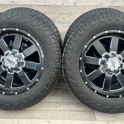 20x9 Moto Metal wheels 275/60/20 Hankook tires 6x135 Ford F150