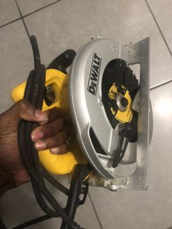 Dewalt Corded Saw