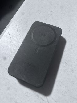 Mophie Snap+ Wireless Powerstation 10K Power Bank with Stand