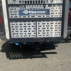 HARMAR LIFT FOR HANDICAP POWER CHAIR