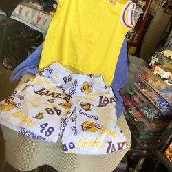 Lakers Kids Shorts Size M 10/12 Yrs Old 