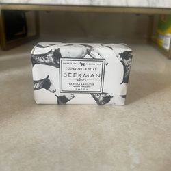 Beekman 1802 | Vanilla Goat Milk Bar Soap | NWT