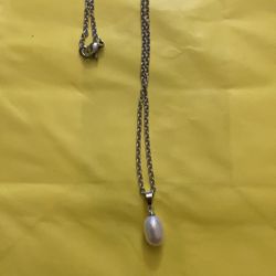 Handmade Fresh Water Pearl Necklace