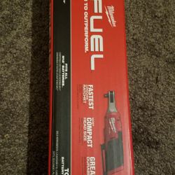 Milwaukee M12 Fuel Ratchet 