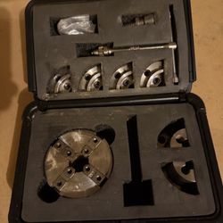 Nova Pen Chuck Set With Accessories – Good Condition