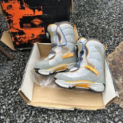 Vans Snowboard Boots Performance Series