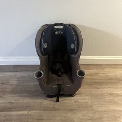 Graco Car seat (UTC Area)