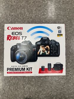 Canon EOS Rebel T7 DSLR 24.1MP Wi‑Fi Double Zoom Kit 18-55mm & 75-300mm + Bag