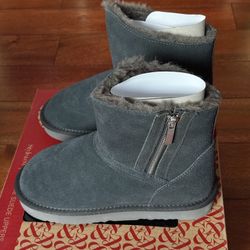 Women’s Grey Color Style & Co Suede Boots, Size 6M