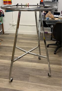 Clothing rack