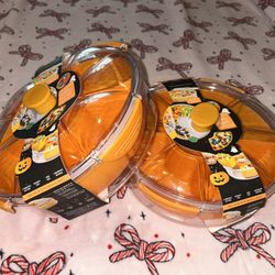 5-section pumpkin shaped snackle containers
