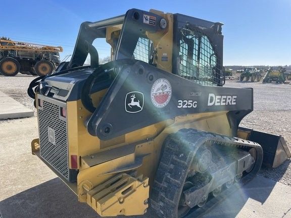 2019 John Deere 325G