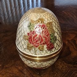 Vintage Floral Brass Egg Trinket MCM Decorative / Decor / Hollywood Recency / Antique / Unique / Gift / Living Room / Man Cave