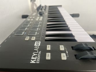 Analog Lab Keyboard 64 Keys