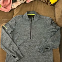Reebok 1/4 Zipper Pull Over